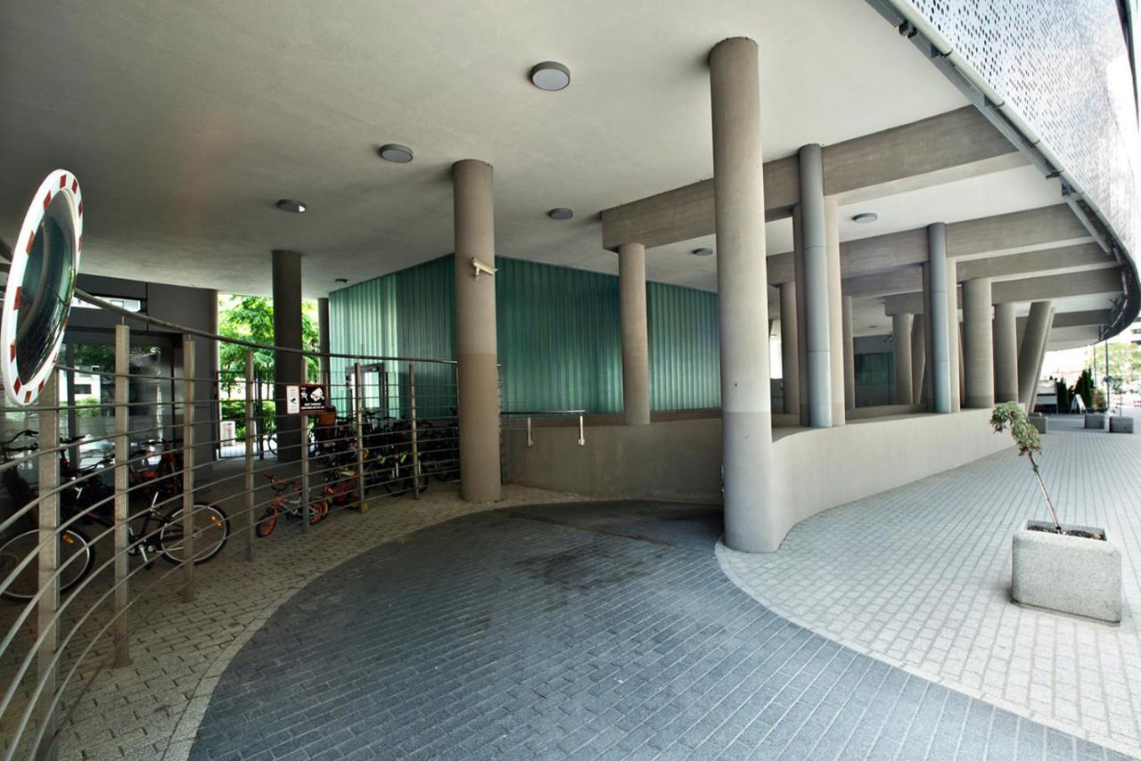 Wronia Oxygen P&O Accommodation ワルシャワ エクステリア 写真